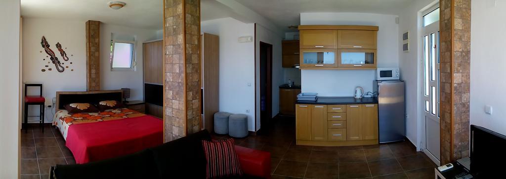 Apartments Bombona Утьеха Номер фото