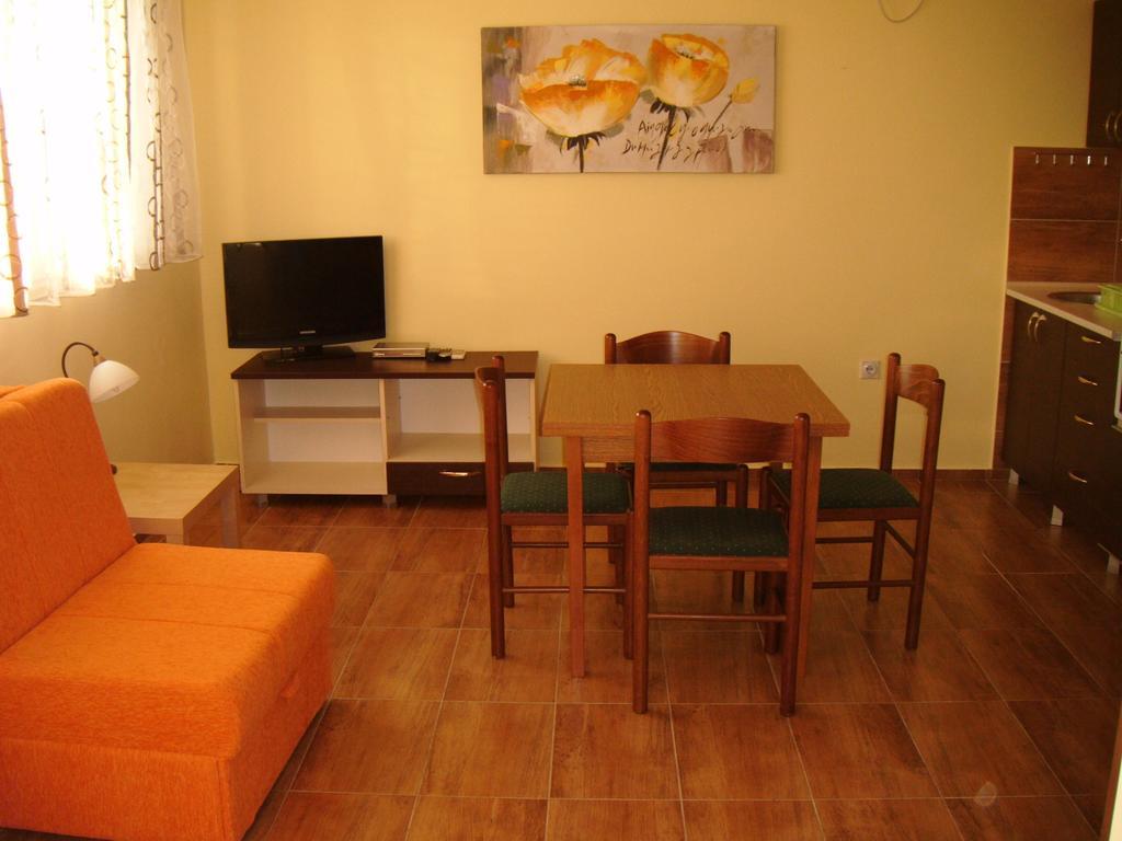 Apartments Bombona Утьеха Номер фото